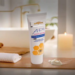 Api Hand & Nails Cream